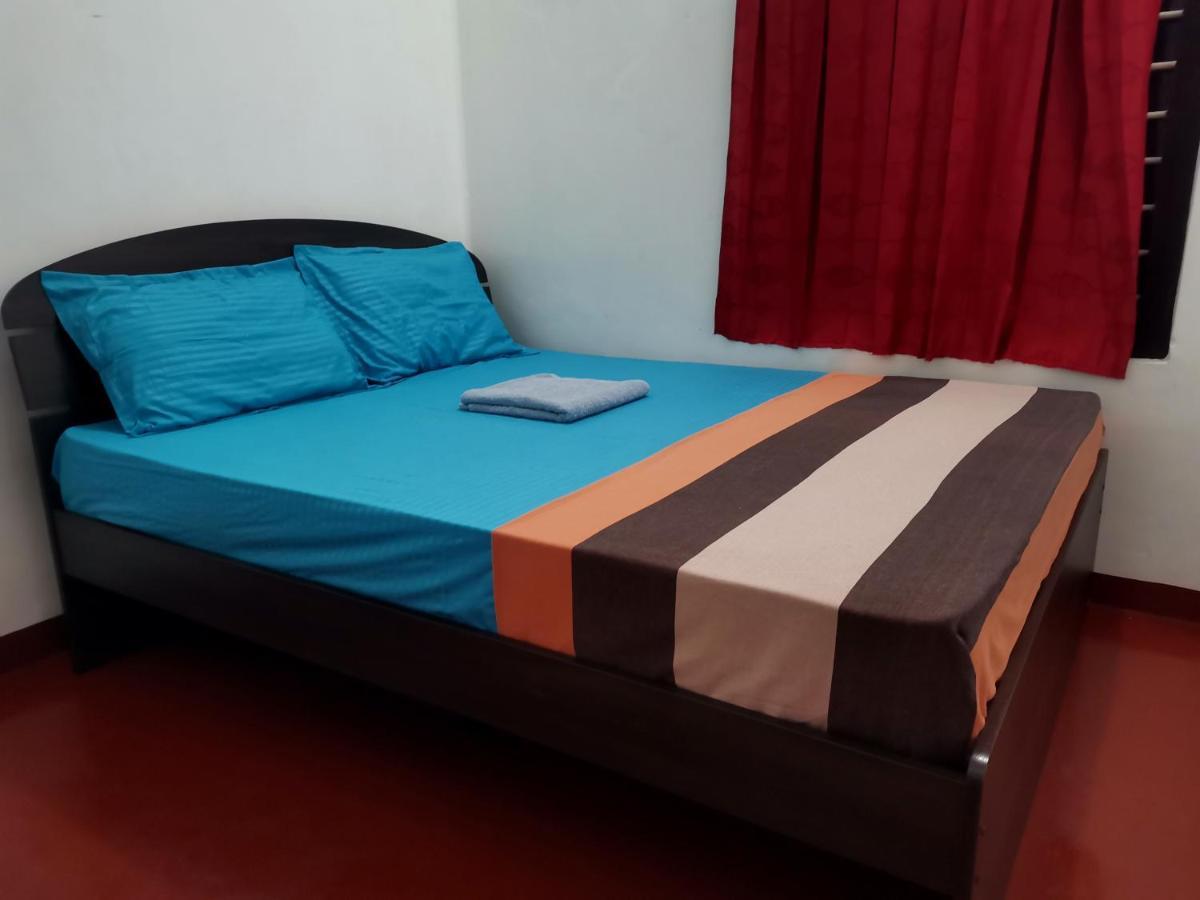 Nallur Holidays Inn Джафна Екстер'єр фото