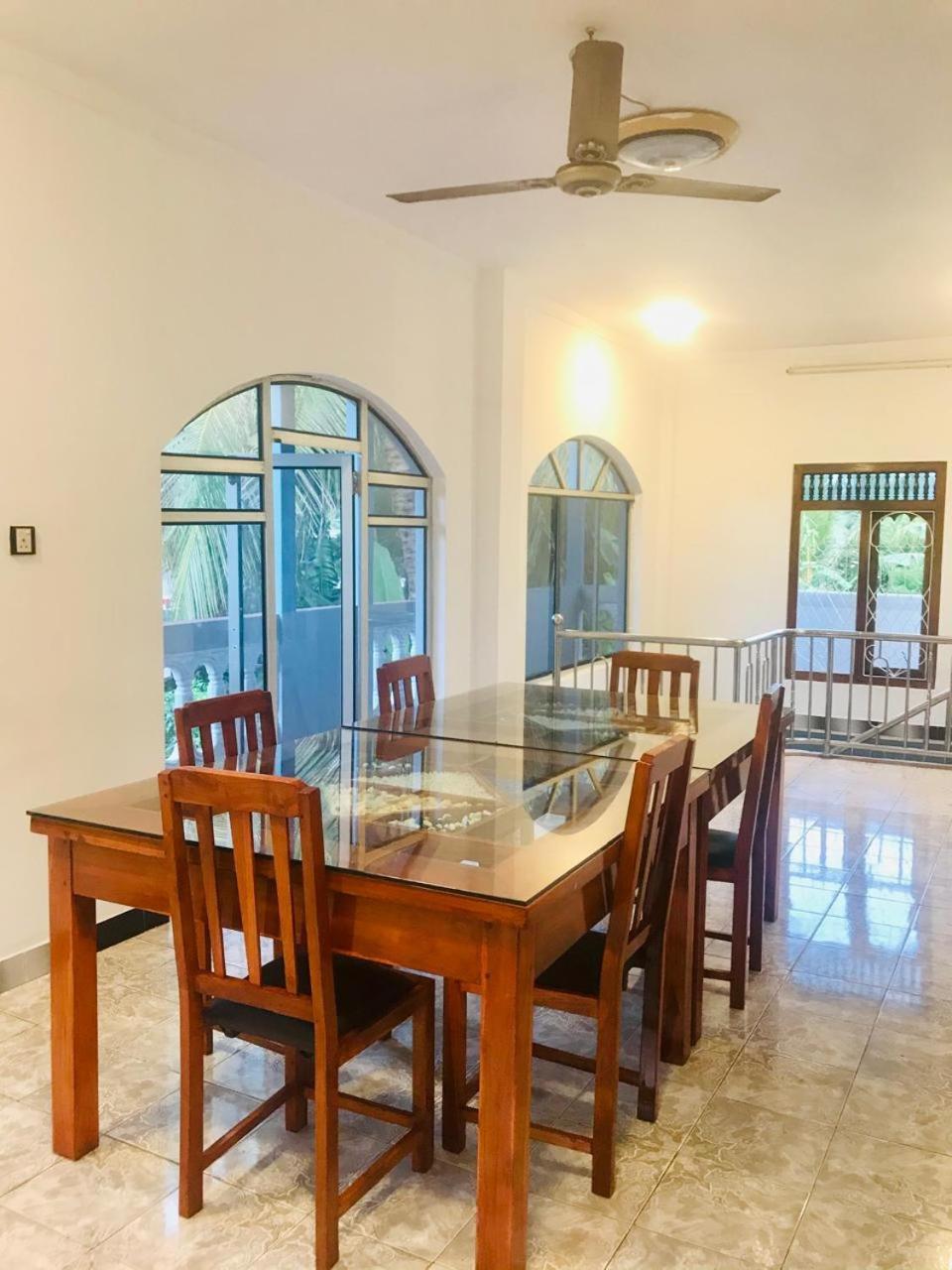 Nallur Holidays Inn Джафна Екстер'єр фото